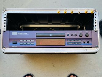 HHB BurnIT CDR-830 Proeffional Compact Disk Recorder