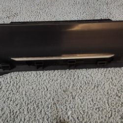 2022 Ford F150 Lariat Upper Glove Box