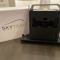 Skytrak Golf Simulator Launch Monitor With Full Metal Jacket Protective Case