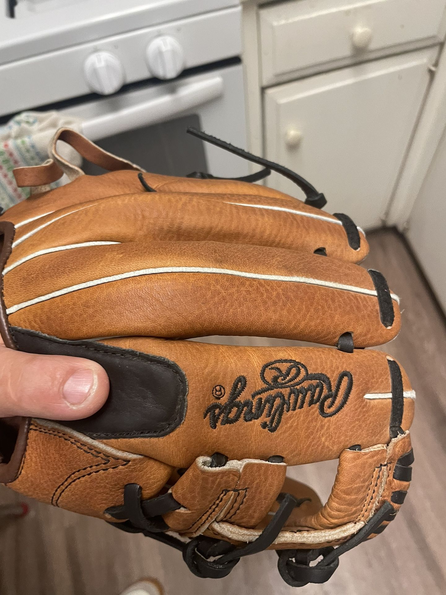Baseball Glove Youth Like New