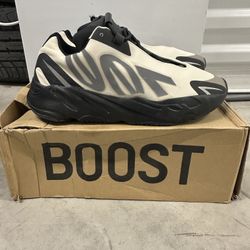 Yeezy Boost V3 700