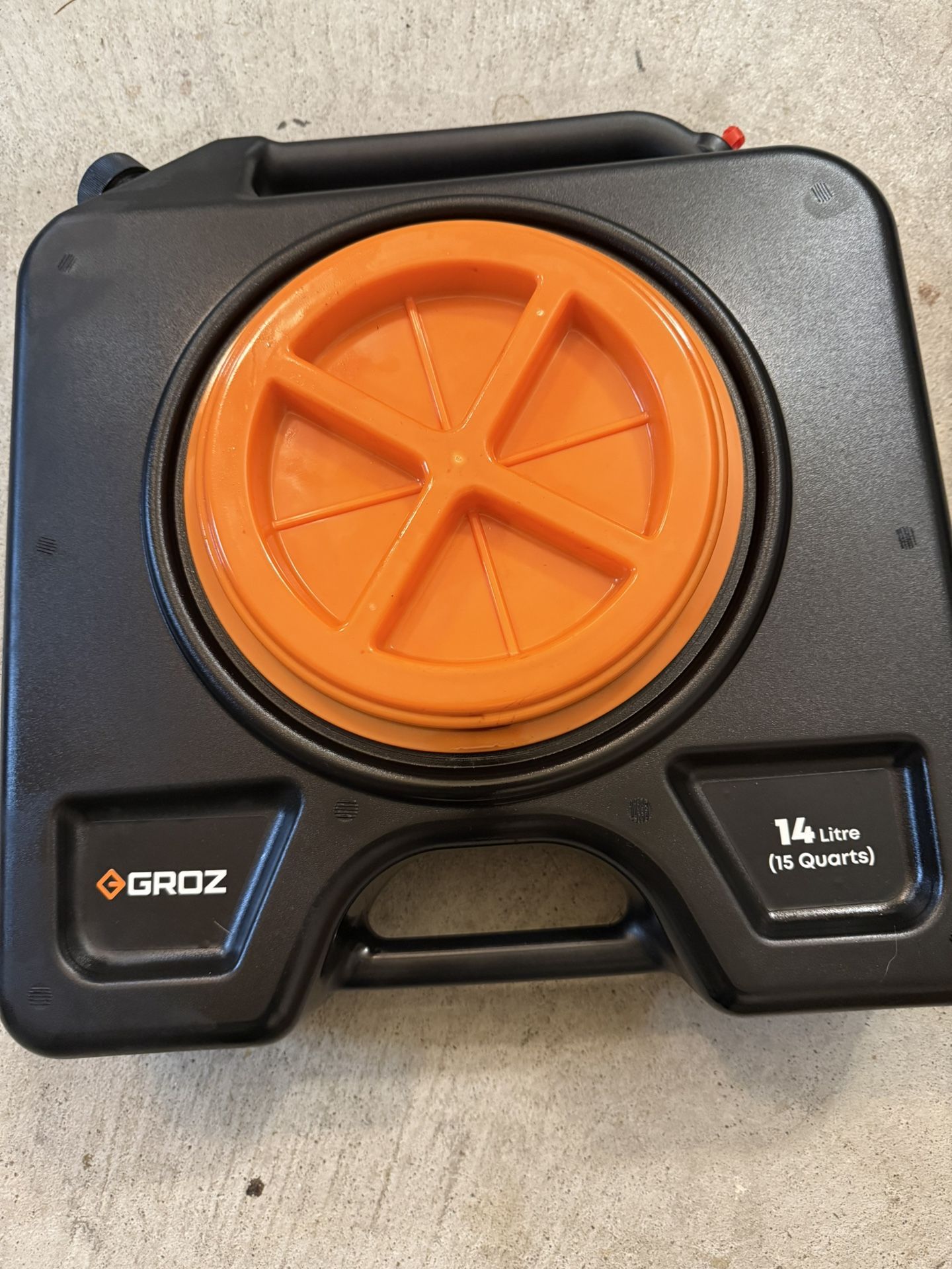Groz 14 Liter Oil Drain Pan
