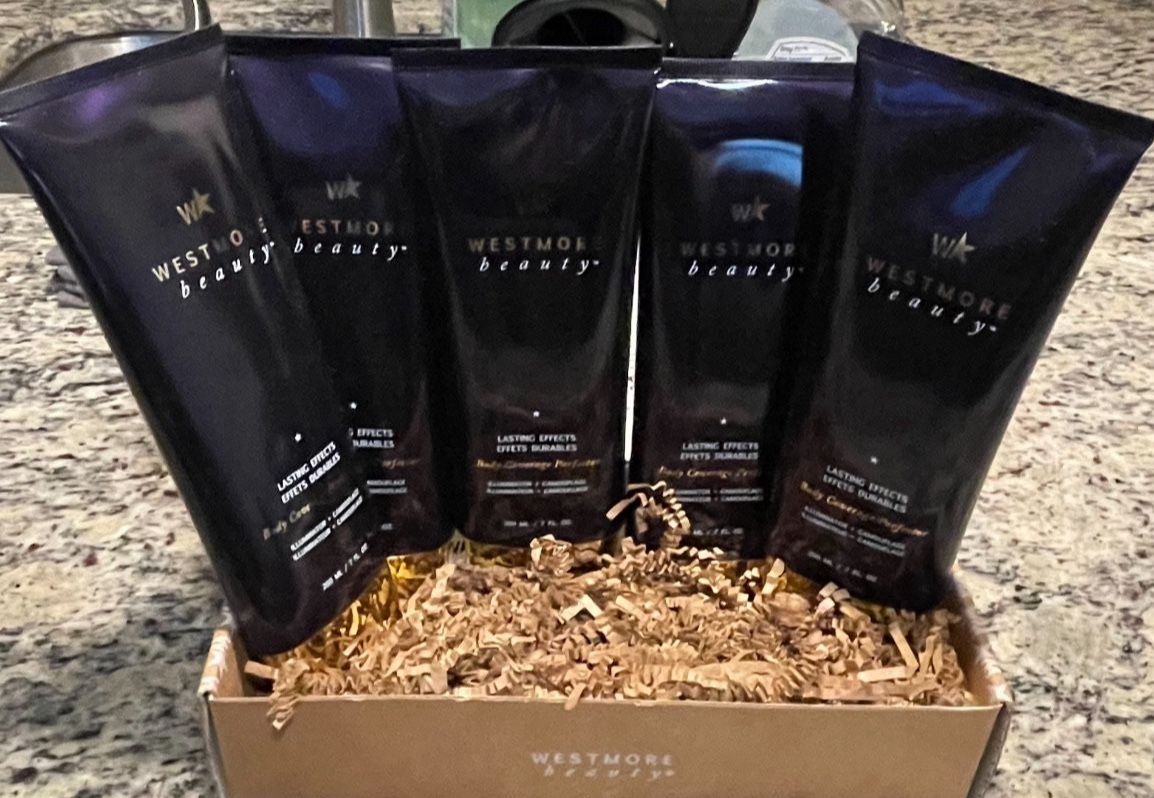 π Westmore Beauty Body Coverage Perfector - Natural Radiance (200ml / 7 fl oz) $10 each
