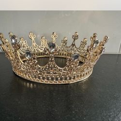 Gold Crown 