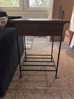 2-Piece Coffee Table & Side Table Set - Wood Finish