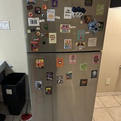 FRIDGE FOR SELL