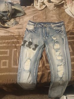 Amiri, size 33