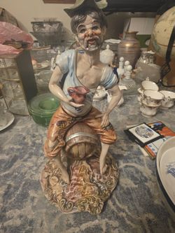 Capodimonte Italian Statue 
