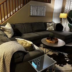 FREE COUCH