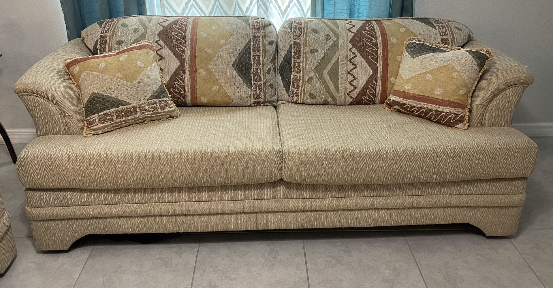 Sofa Y Loveseat