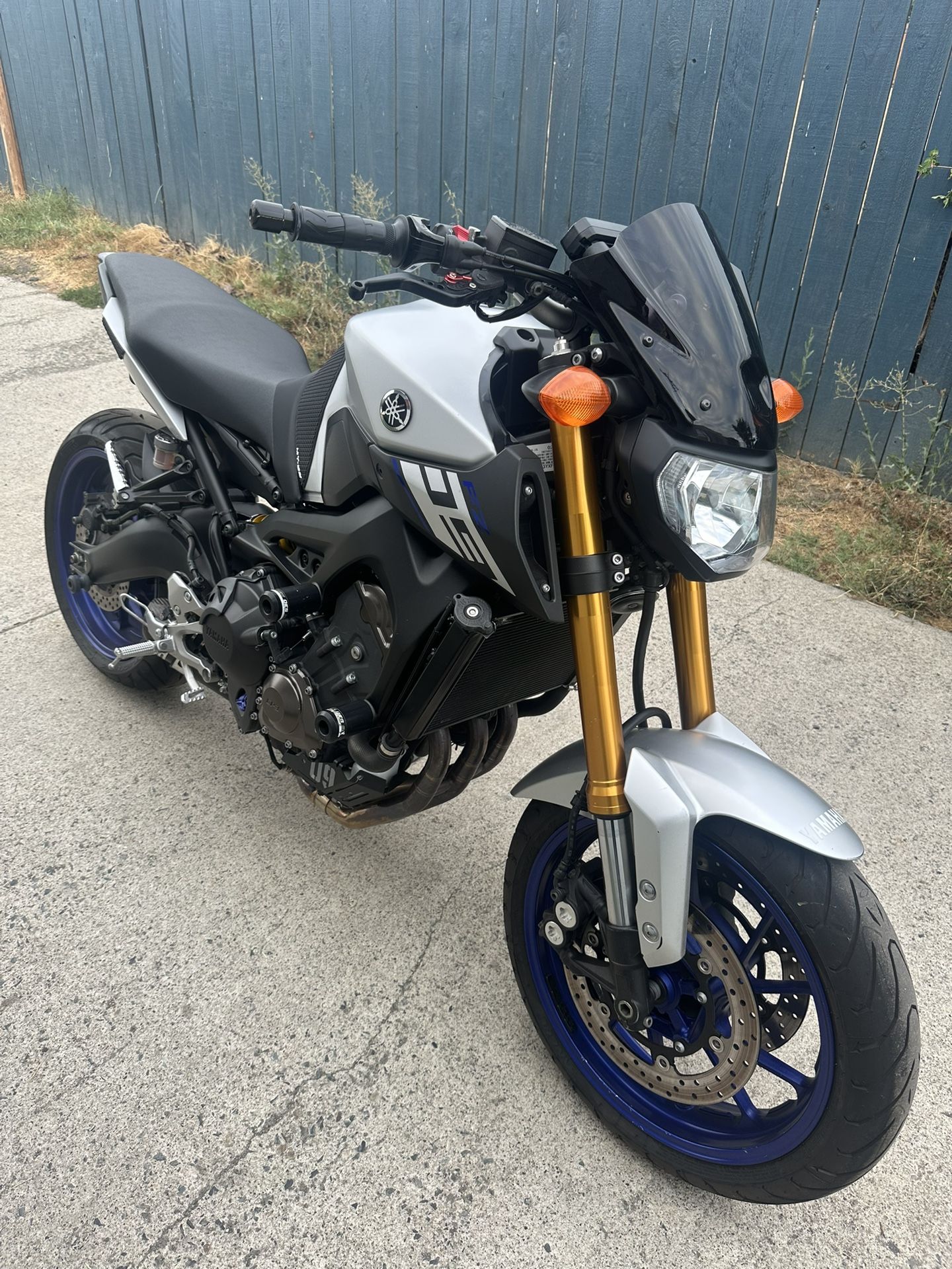 2015 Yamaha FZ09