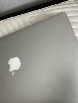 MAC Book Air11