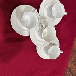 8 Pieces Tea Set—SimpleWhite Color 