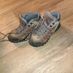 Iron Age Steel Toe 10.5 Men's   