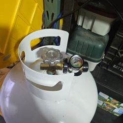 100 lb propane tank