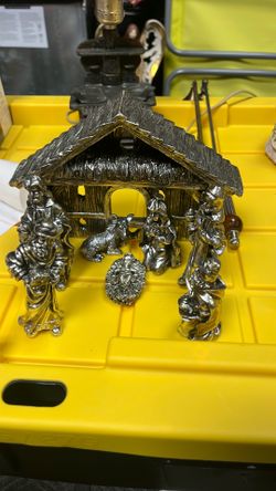 Vintage International Silver Company  Nativity set.