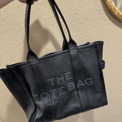 Marc Jacobs Leather Large Tote Bag 