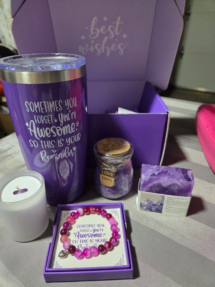 NEW LAVENDER GIFT BOX SET