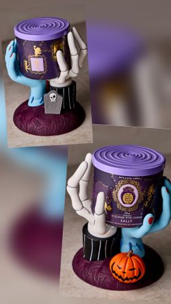 Bath and body works online exclusive nightmare before christmas 3wick candle holder open to offers but would prefer to trade for other stuff from the