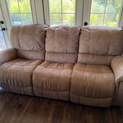 La-Z-Boy 3-Seat Manual Reclining Sofa – Mocha Microfiber, 86” W