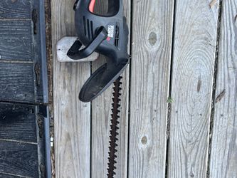 Black & Decker Hedge Cutter
