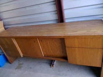 HEAVY DUTY DESK