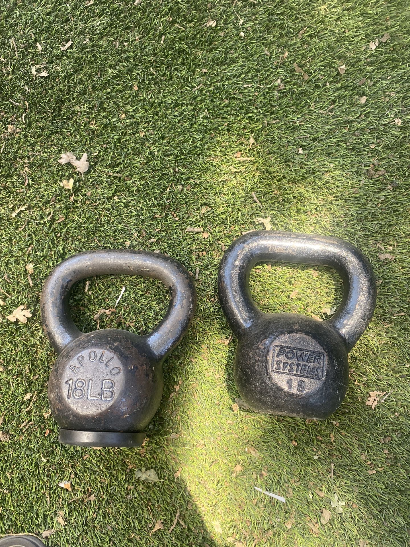 2 18lbs Kettle Bell Weights