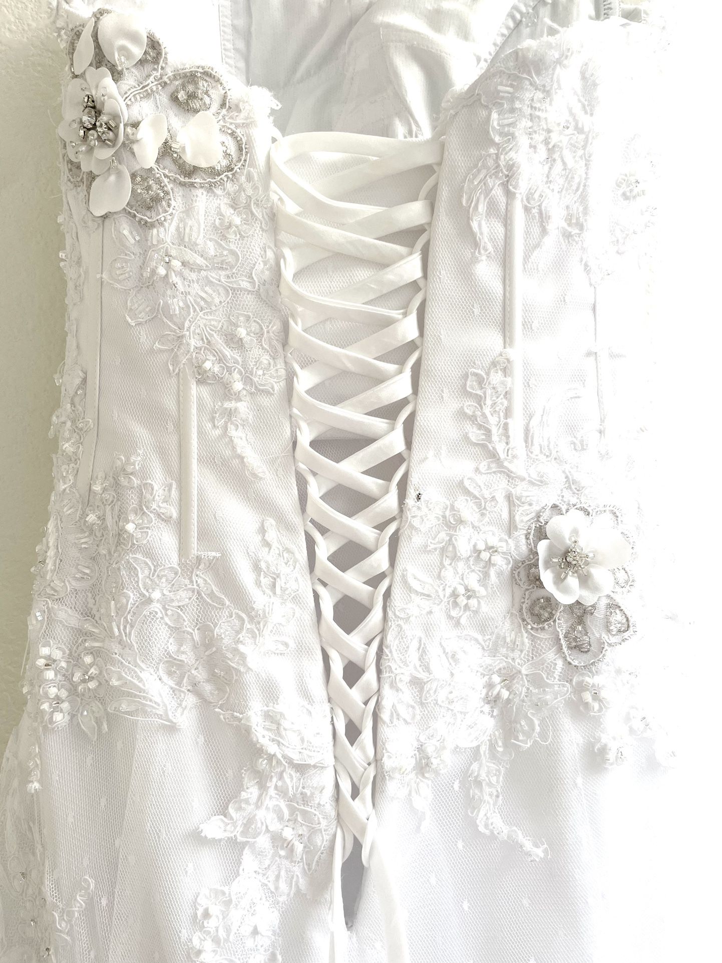 Alfred Angelo Sapphire Wedding Dress 