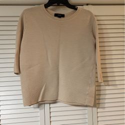 Women’s Sweater (size M)