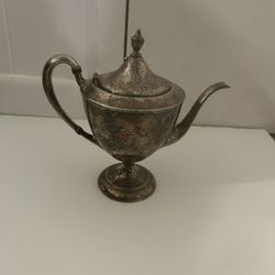 Meriden S P Co International Tea Pot Silver Plated