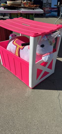 Ride on Unicorn And Stable