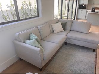 Beige Sofa 95x75 inches