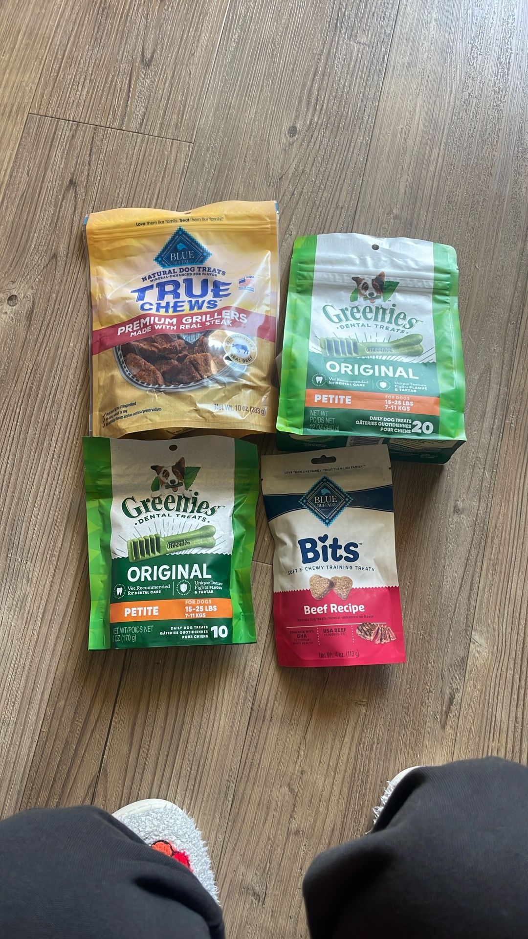 BLUE BUFFALO AND GREENIES DENTAL TREATS