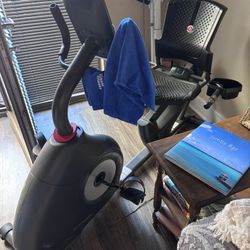 Schwinn 230 Recumbent Bike $300/OBO
