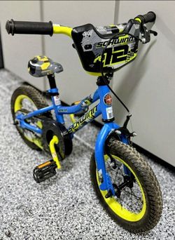 Schwinn Boys Valve 12" Bicycle with SmartStart (NO TRAINING WHEELS)