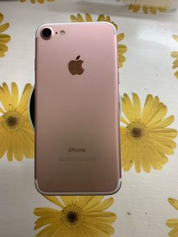 IPHONE 7 128 GB FACTORY UNLOCKED EXCELLENT CONDITION