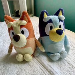 Bluey Bingo Plush Talking Stuffed Animal