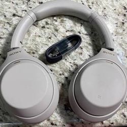 Sony WH-1000XM4