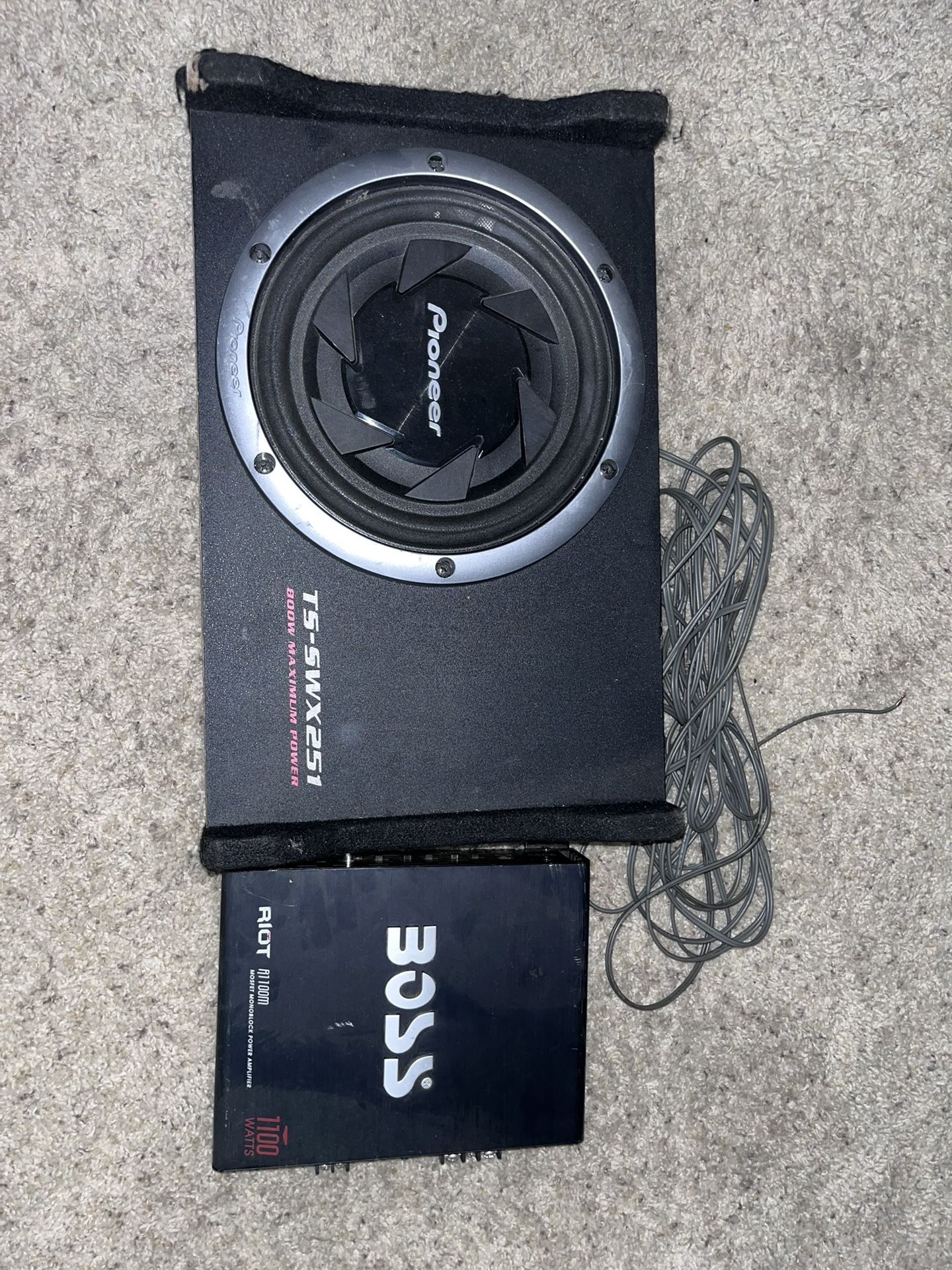Subwoofer & Amp