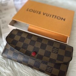 Louis Vuitton Wallet 