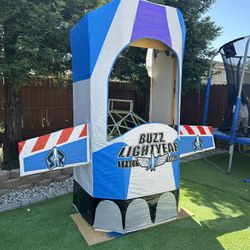 Buzz Lightyear Spaceship