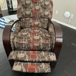 Recliner - Excellent Condition