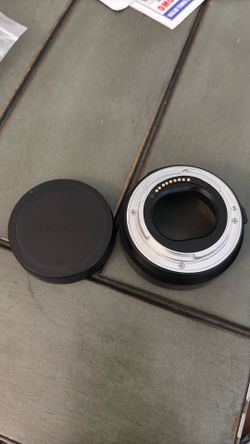 Viltrox Ef-Eos M lens mount adapter