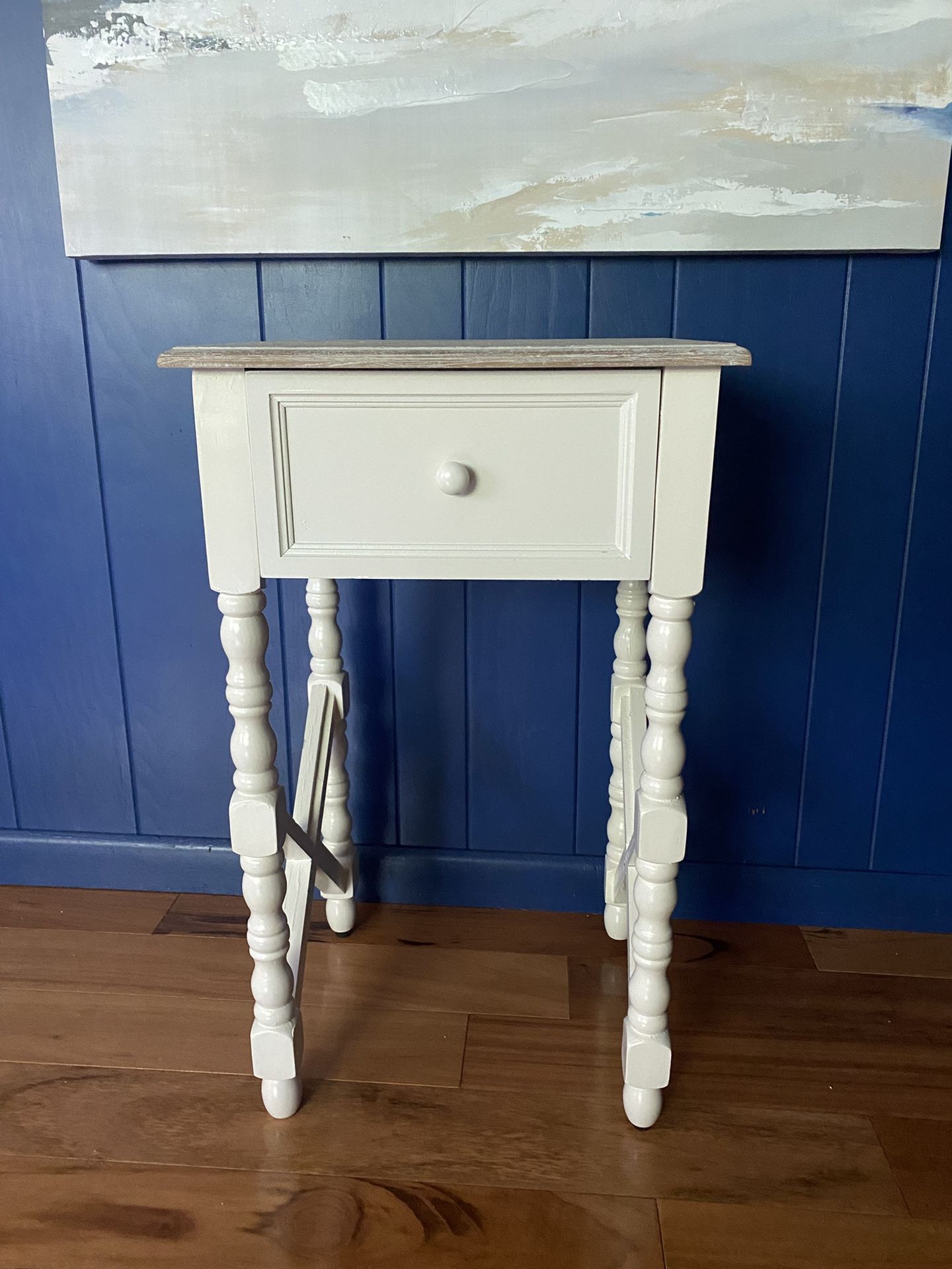 Wooden End Table 