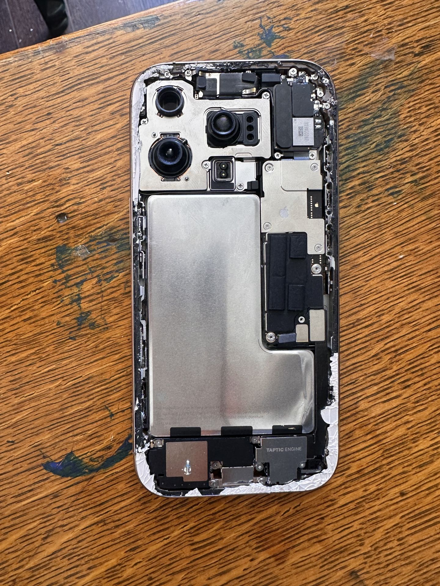 iPhone iPad (L.C.D) R.E.P.A.I.R)