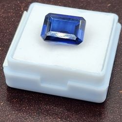7.55 Cts Natural Blue Sapphire  | Cut Loose Gemstone. Treatment: Heating. Certification Card Incl