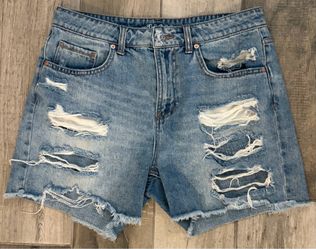 Like new Wild Fable women’s Jean shorts size 8