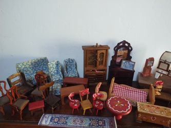 Dollhouse furniture wooden