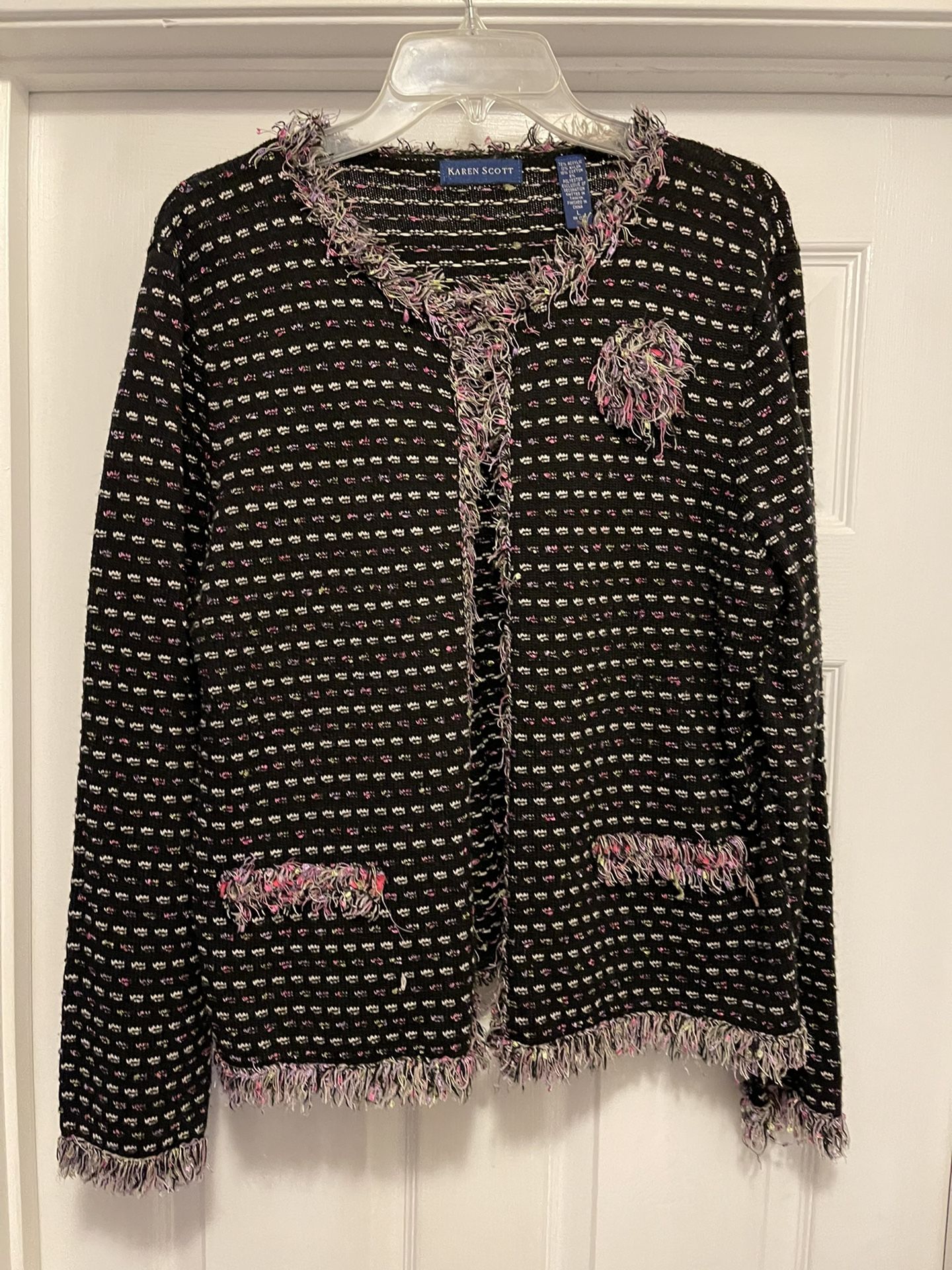 Karen Scott Cardigan Jacket Sweater Fringe Snap Closure Sz Large like new smoke free