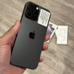 IPhone 16 Pro Max - UNLOCKED -1TB-